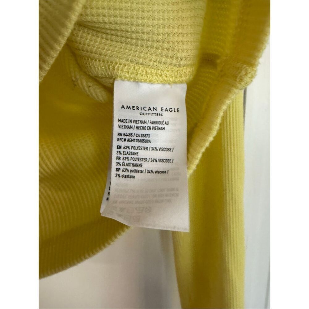 American Eagle butter yellow waffles cropped Henley top small - Picture 3 of 6